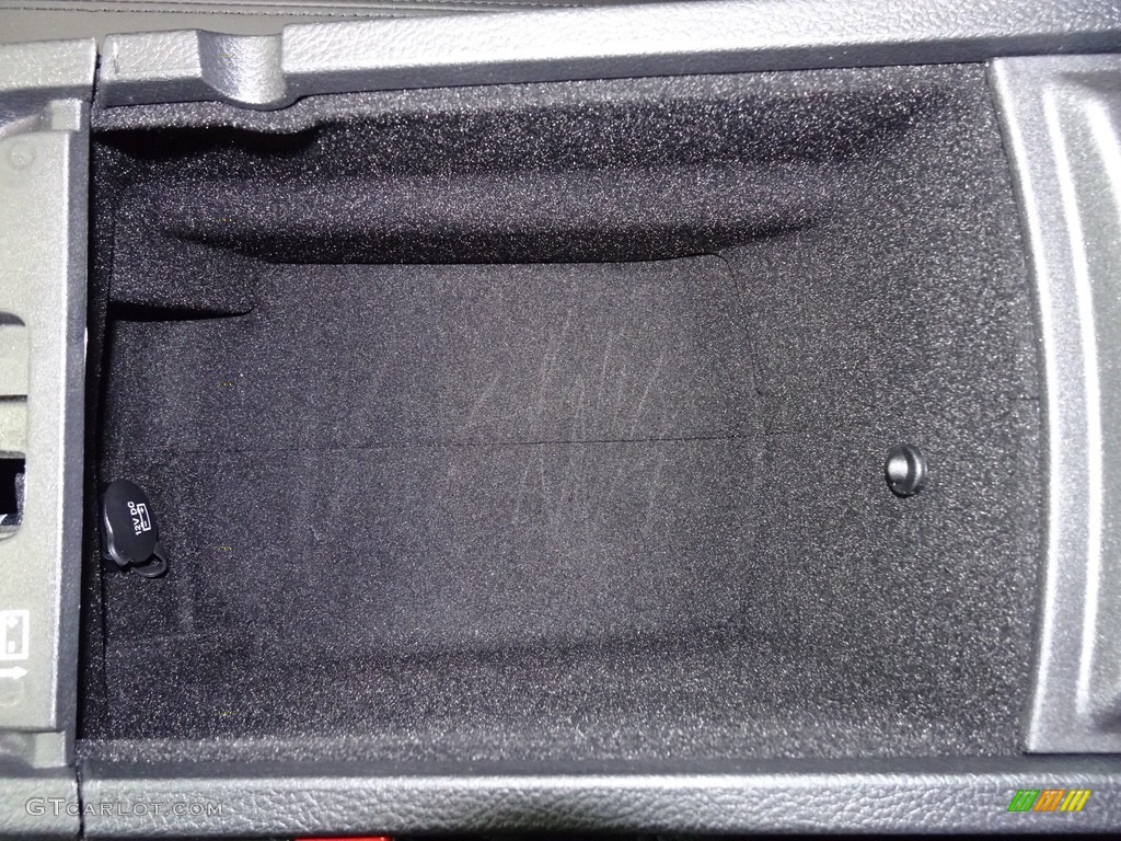 2018 Durango GT AWD - Vice White Tri-Coat Pearl / Black photo #20