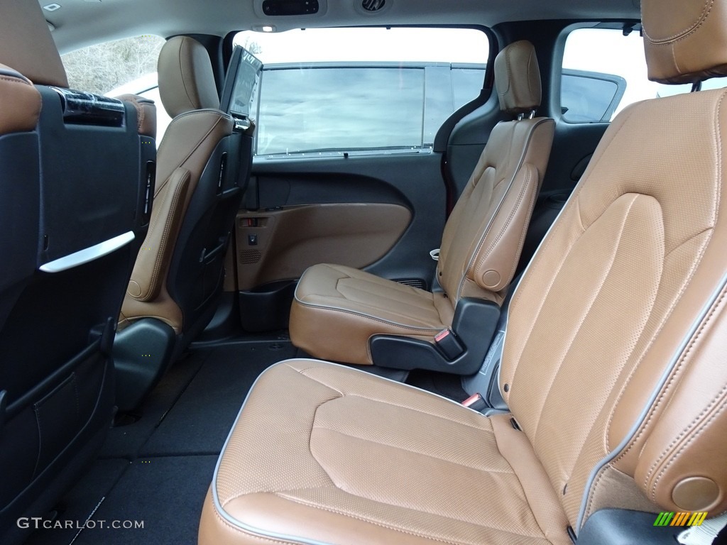 2019 Chrysler Pacifica Limited Rear Seat Photo #130770087