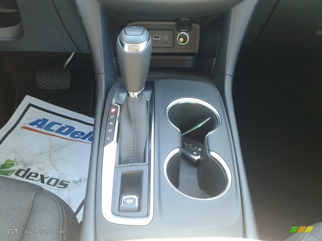 2019 Equinox LT - Summit White / Jet Black photo #16