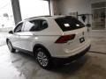 Pure White - Tiguan SE 4MOTION Photo No. 6