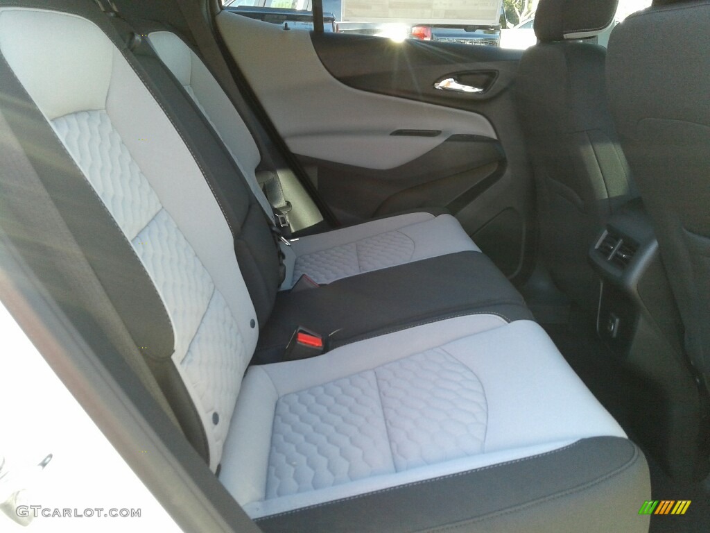2019 Equinox LT - Summit White / Medium Ash Gray photo #11