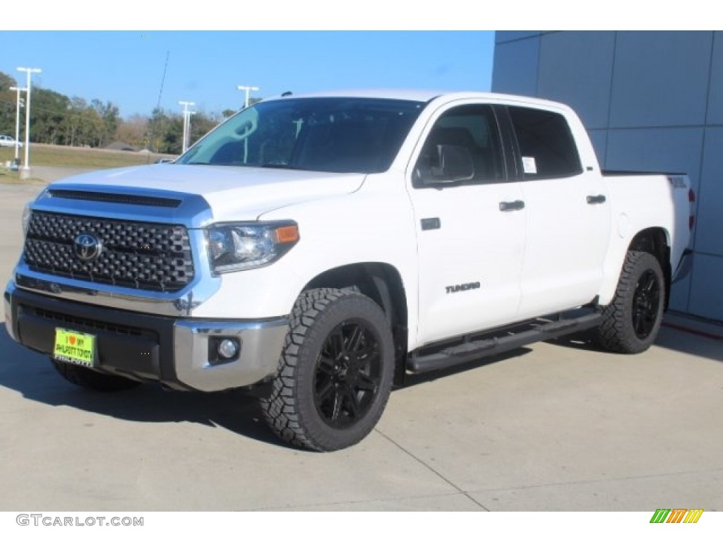 2019 Tundra SR5 CrewMax 4x4 - Super White / Graphite photo #4
