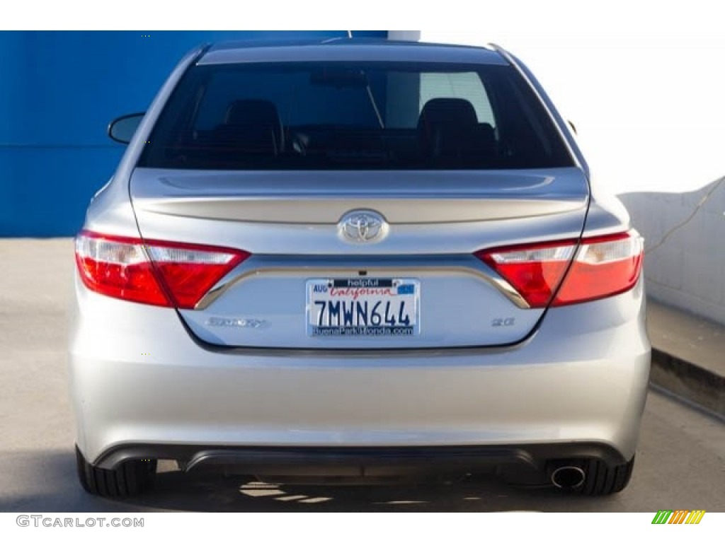 2015 Camry SE - Celestial Silver Metallic / Black photo #10