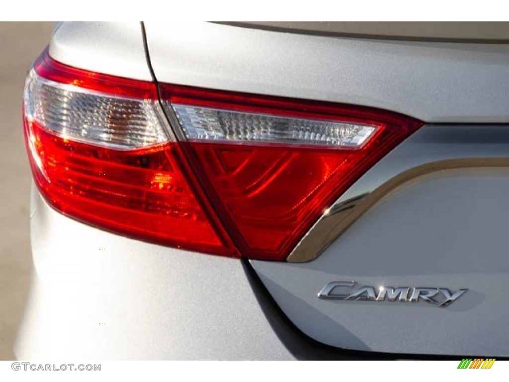 2015 Camry SE - Celestial Silver Metallic / Black photo #11