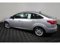 Ingot Silver - Focus SE Sedan Photo No. 9