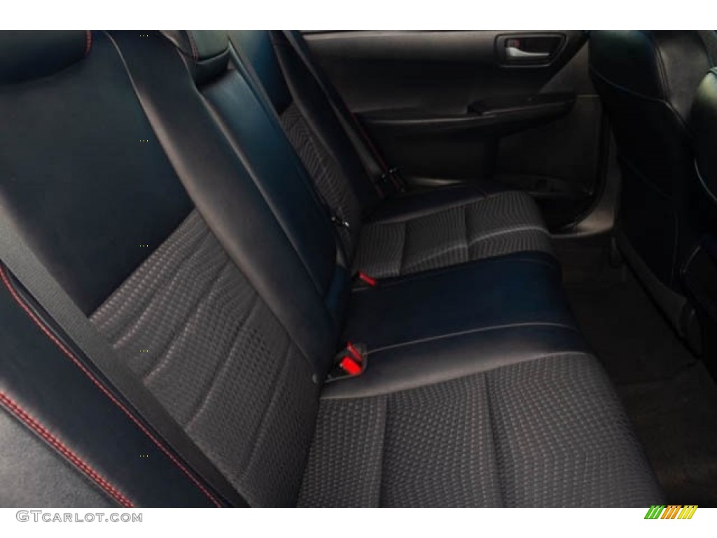 2015 Camry SE - Celestial Silver Metallic / Black photo #20