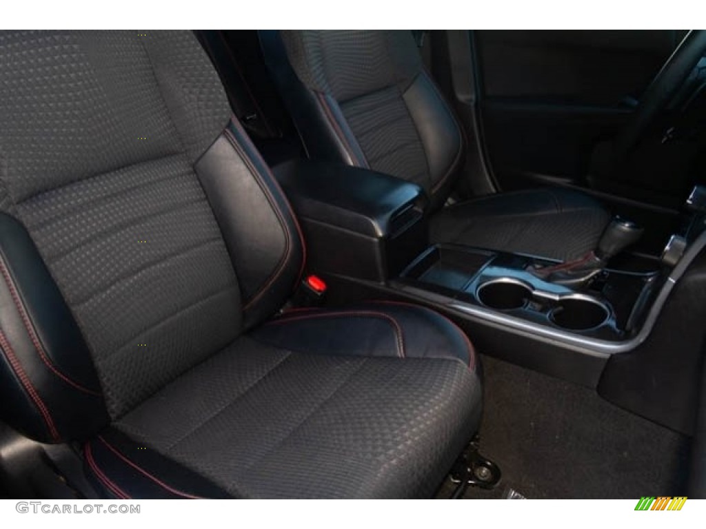 2015 Camry SE - Celestial Silver Metallic / Black photo #23