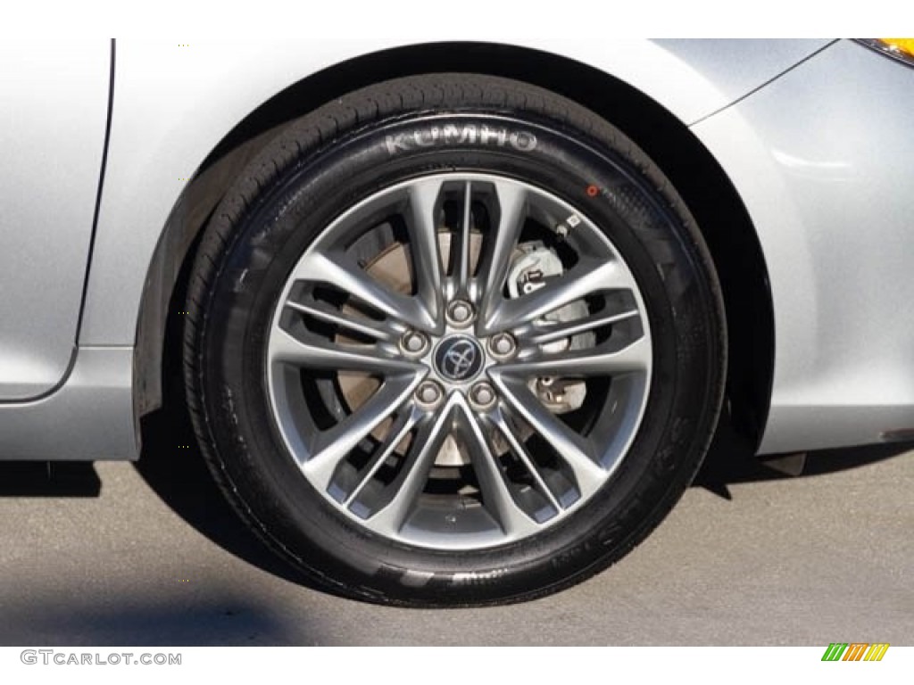 2015 Camry SE - Celestial Silver Metallic / Black photo #34
