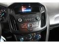 Ingot Silver - Focus SE Sedan Photo No. 24