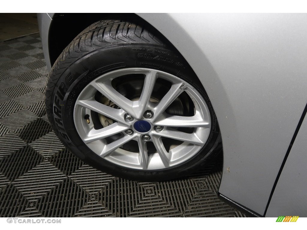 2017 Focus SE Sedan - Ingot Silver / Charcoal Black photo #31