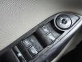 Magnetic Metallic - Focus SE Hatchback Photo No. 34