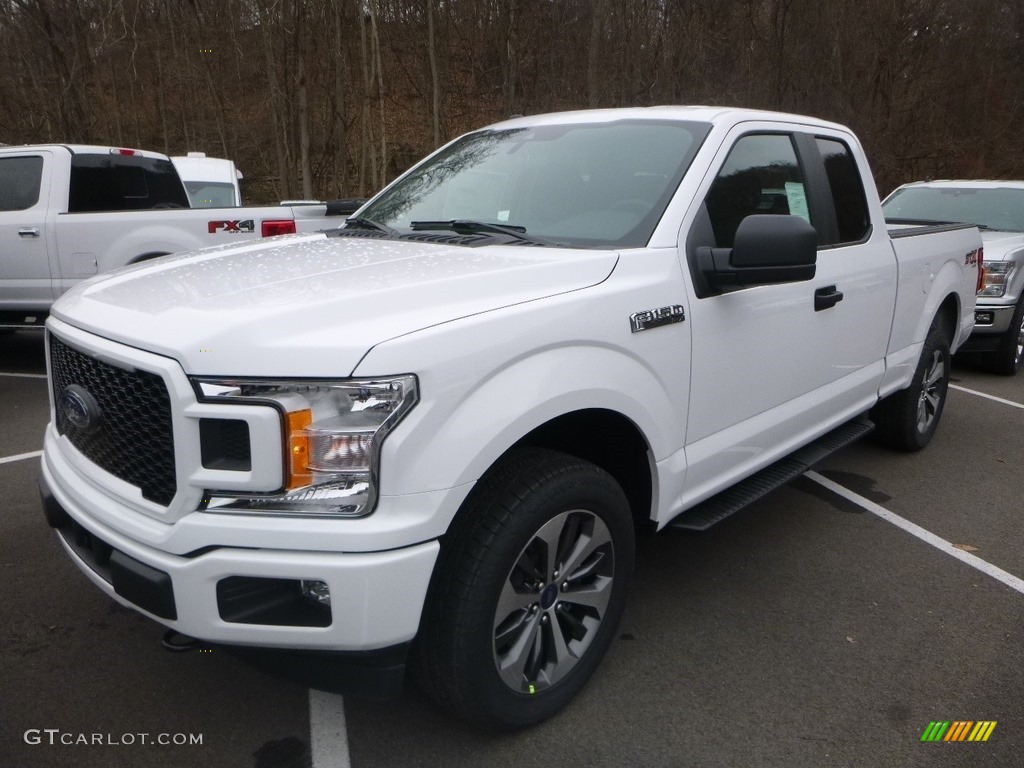 2019 F150 STX SuperCab 4x4 - Oxford White / Earth Gray photo #2