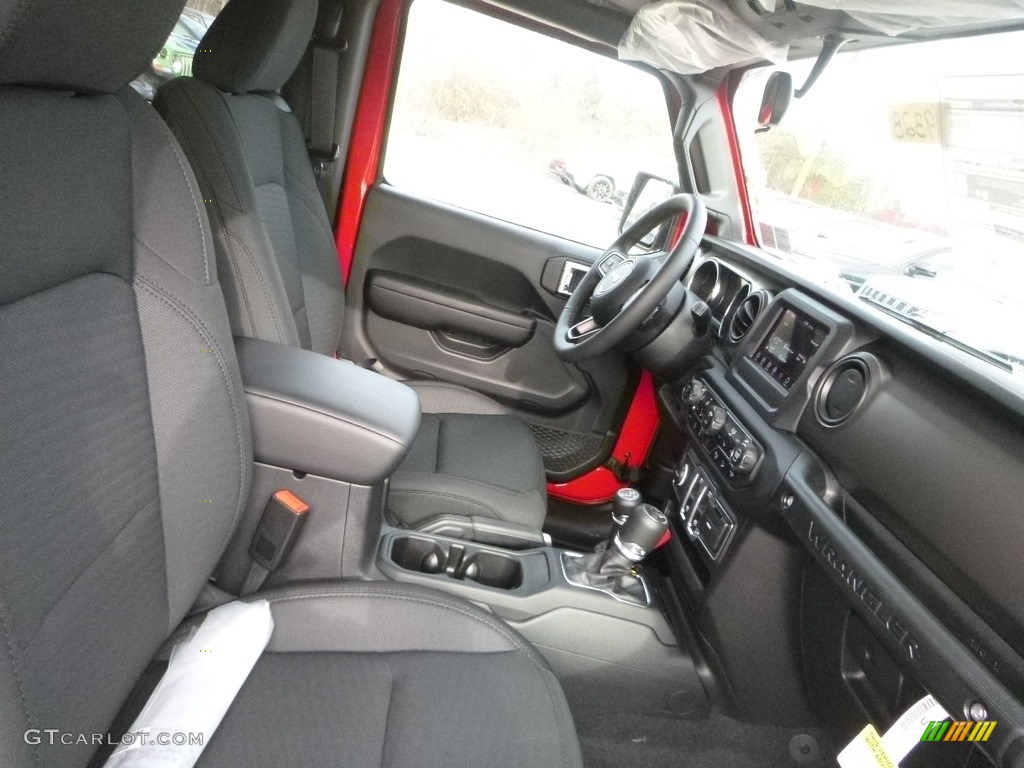 2019 Jeep Wrangler Sport 4x4 Front Seat Photo #130792542