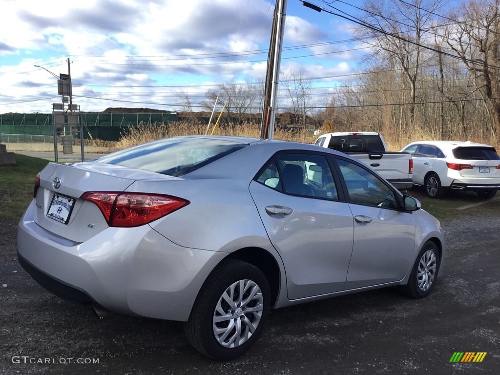 2017 Corolla LE - Falcon Gray Metallic / Ash Gray photo #4