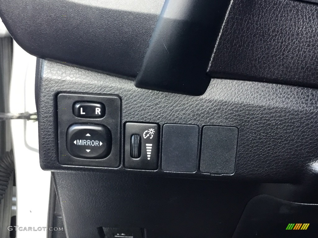 2017 Corolla LE - Falcon Gray Metallic / Ash Gray photo #19