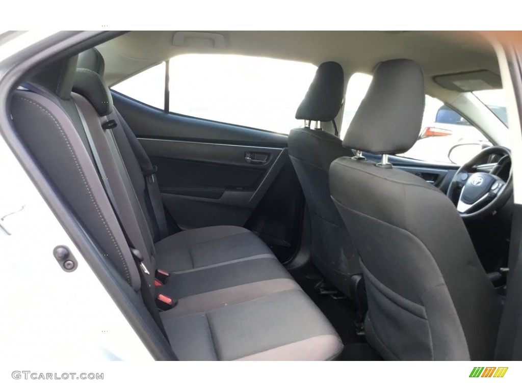2017 Corolla LE - Falcon Gray Metallic / Ash Gray photo #23