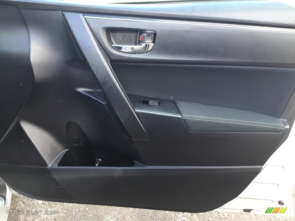 2017 Corolla LE - Falcon Gray Metallic / Ash Gray photo #24