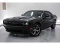 Pitch Black - Challenger SXT Photo No. 12