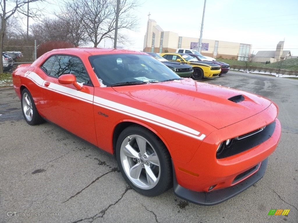 2019 Dodge Challenger R/T Classic Exterior Photos