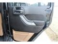 Black - Wrangler Unlimited Sahara 4x4 Photo No. 23