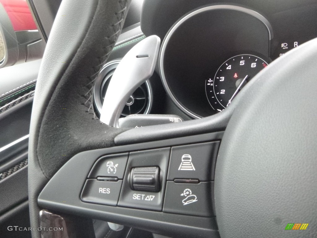 2019 Alfa Romeo Stelvio Quadrifoglio AWD Steering Wheel Photos
