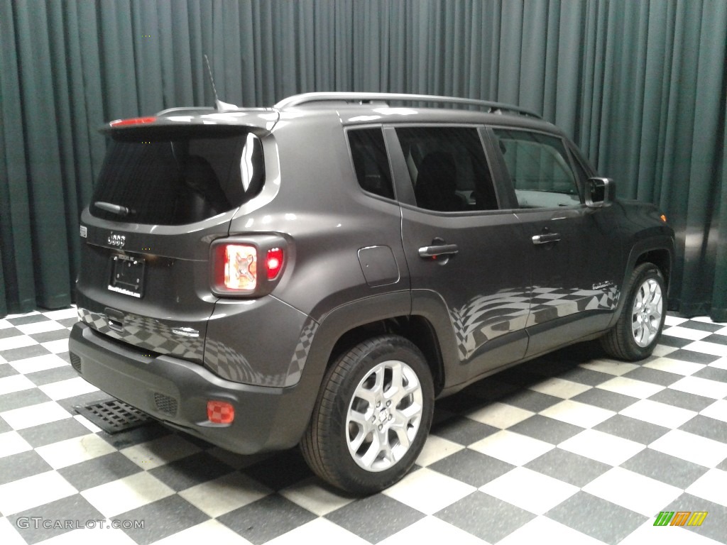 2018 Renegade Latitude - Granite Crystal Metallic / Black photo #6