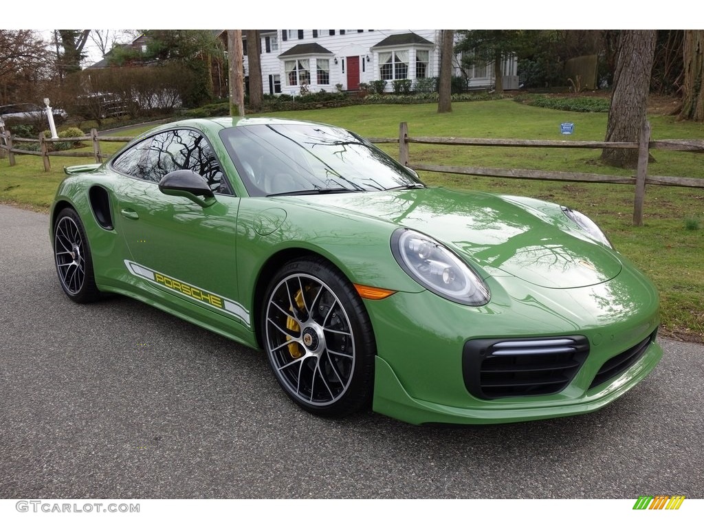 Custom Color (Green) Porsche 911