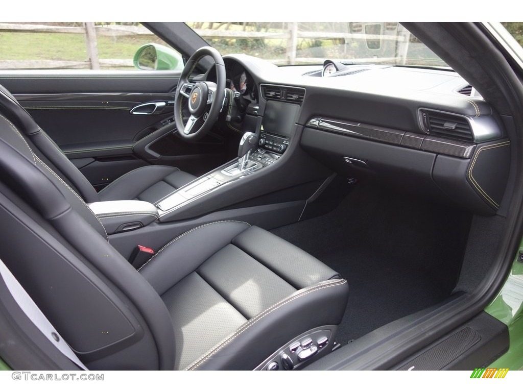 2019 Porsche 911 Turbo S Coupe Front Seat Photo #130808592