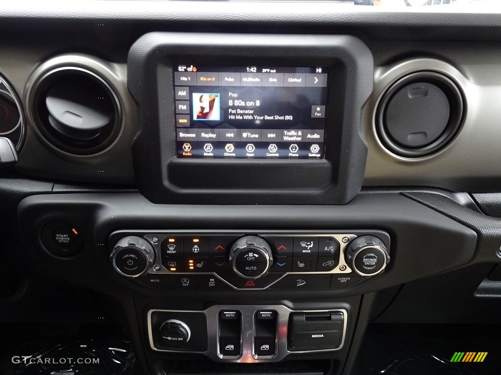 2019 Jeep Wrangler Sport 4x4 Controls Photo #130809501