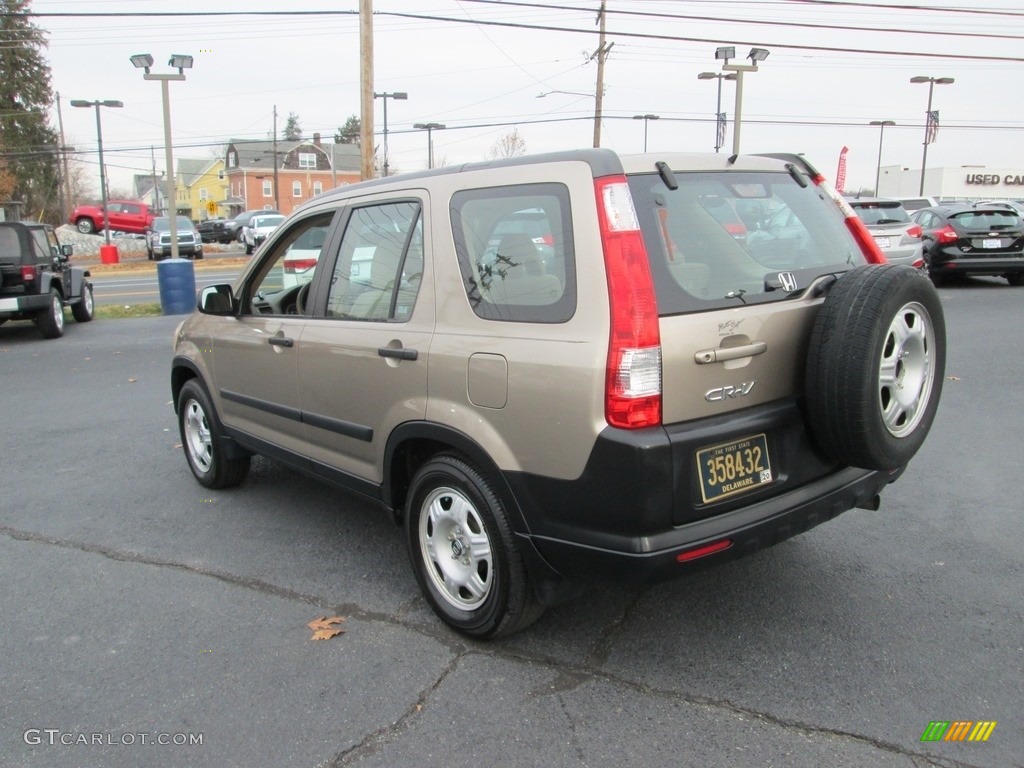 2006 CR-V LX - Sahara Sand Metallic / Ivory photo #8