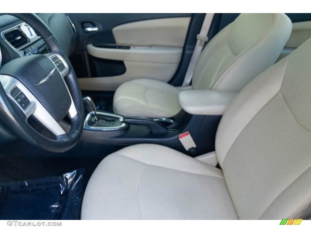 2014 200 Touring Sedan - Billet Silver Metallic / Black photo #3
