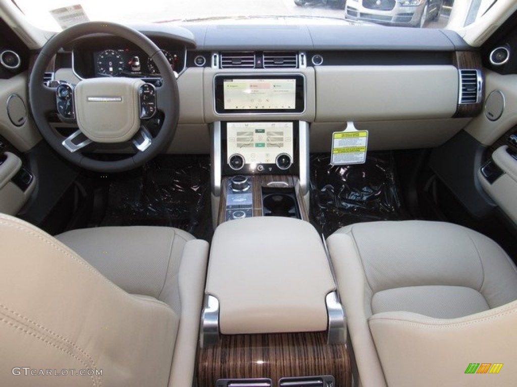 2019 Land Rover Range Rover HSE Espresso/Almond Dashboard Photo #130819412