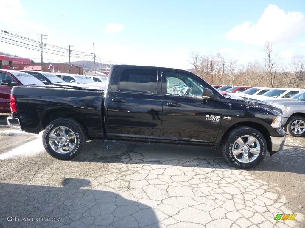 2019 1500 Classic Big Horn Crew Cab 4x4 - Brilliant Black Crystal Pearl / Black/Diesel Gray photo #6