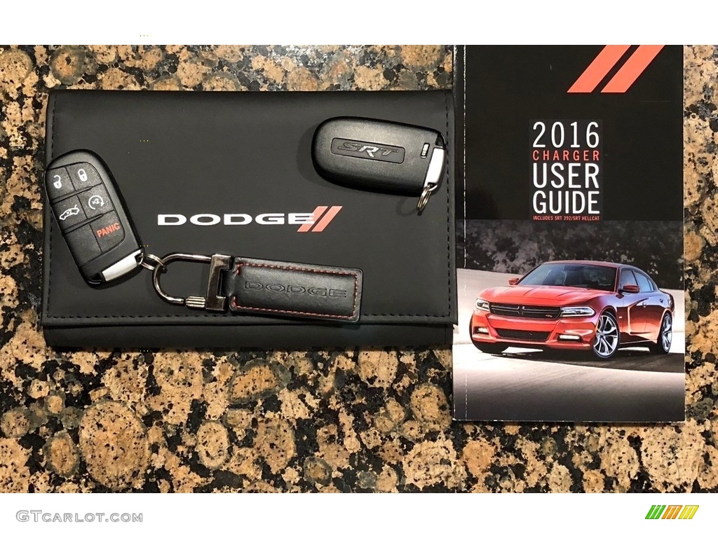 2016 Dodge Charger SRT 392 Keys Photos