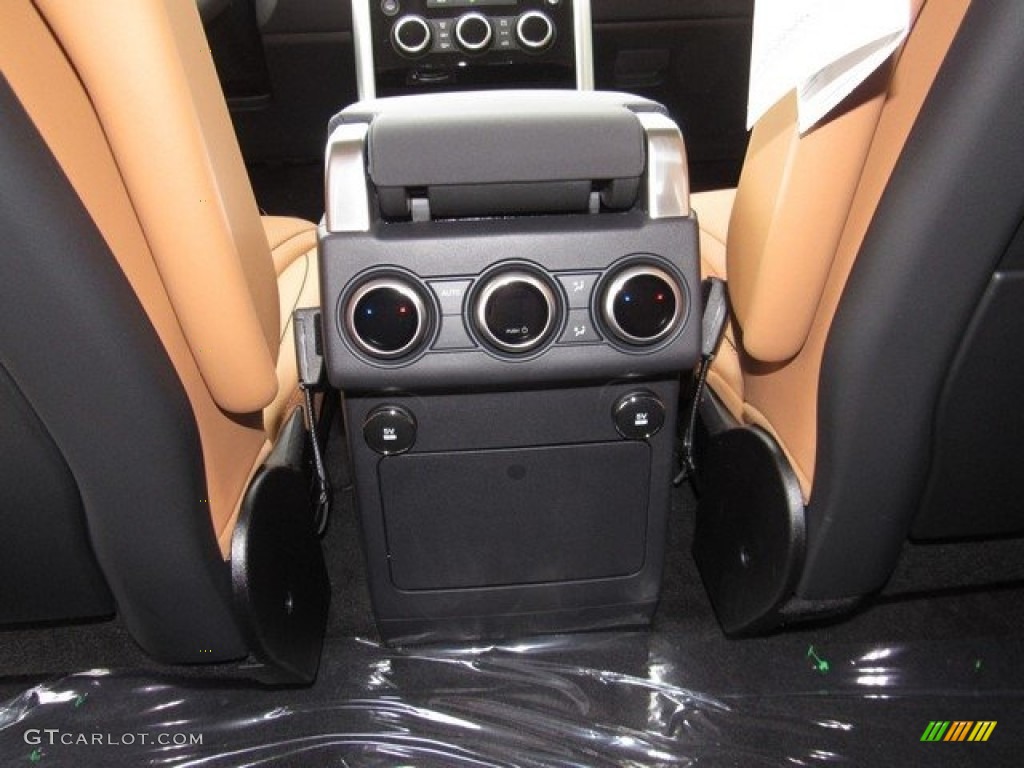 2019 Land Rover Discovery HSE Controls Photo #130836596