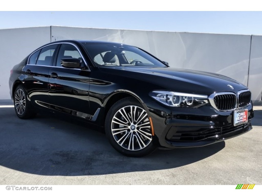2019 5 Series 530e iPerformance Sedan - Jet Black / Black photo #12