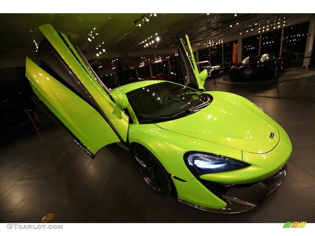 Napier Green 2017 McLaren 570S Coupe Exterior Photo #130839276