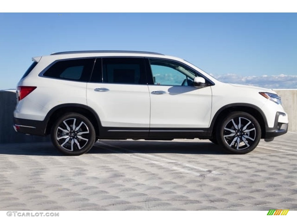 White Diamond Pearl 2019 Honda Pilot Touring Exterior Photo #130839348
