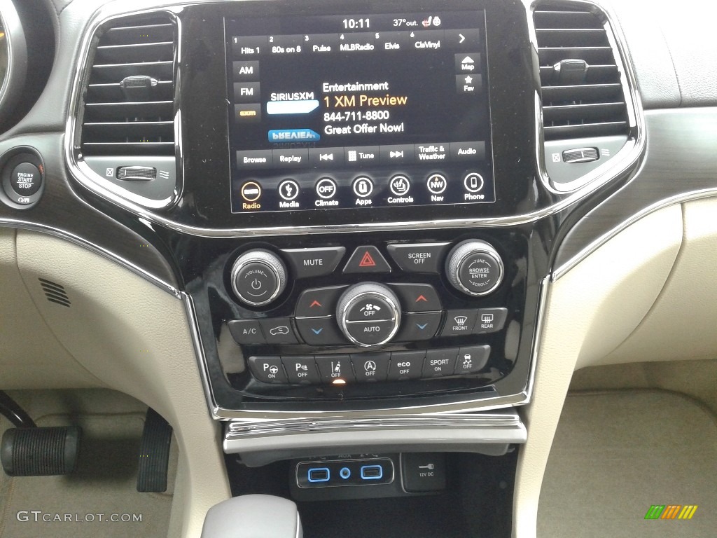 2019 Jeep Grand Cherokee Overland Controls Photo #130840416