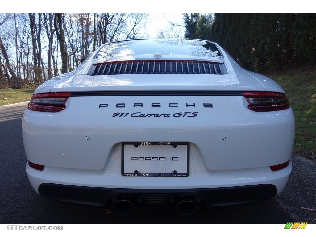 2019 Porsche 911 Carrera GTS Coupe Marks and Logos Photos