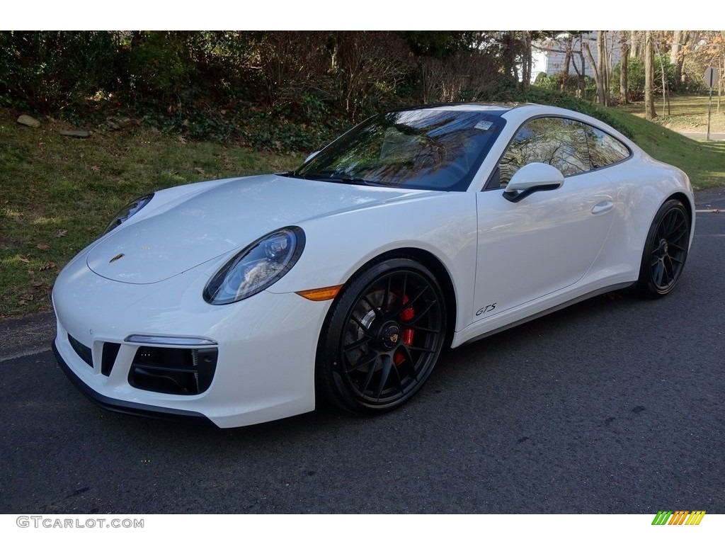 2019 Porsche 911 Carrera GTS Coupe Exterior Photos