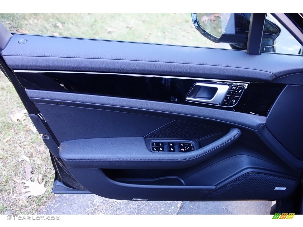 2018 Porsche Panamera 4 Black Door Panel Photo #130840753