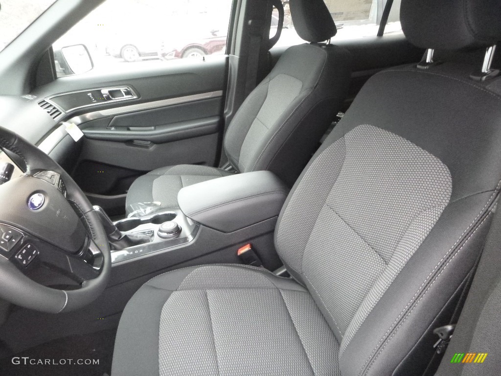 2019 Explorer XLT 4WD - Magnetic / Medium Black photo #11