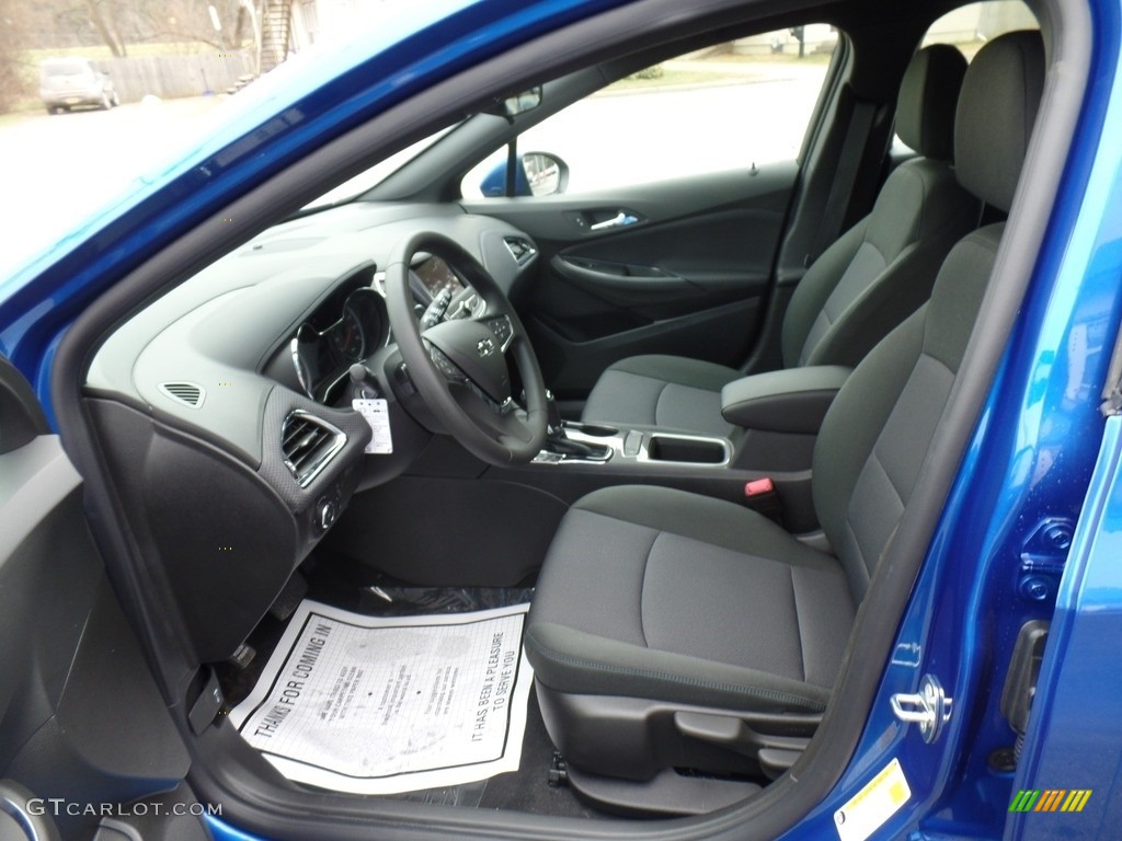 Black Interior 2019 Chevrolet Cruze LT Hatchback Photo #130848429