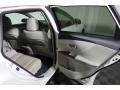 Blizzard White Pearl - Venza V6 AWD Photo No. 38