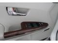 Blizzard White Pearl - Venza V6 AWD Photo No. 45