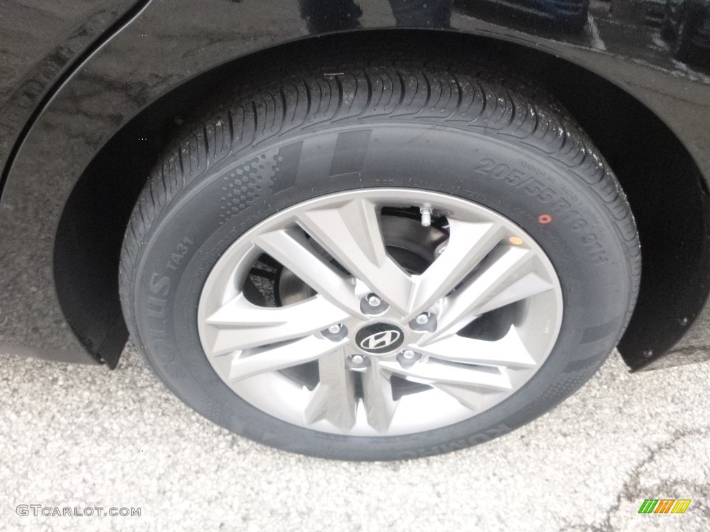 2019 Elantra SEL - Phantom Black / Black photo #8