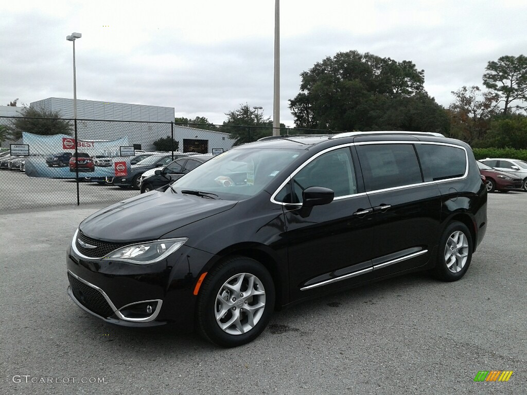 2019 Pacifica Touring L Plus - Dark Cordovan Pearl / Black/Alloy photo #1