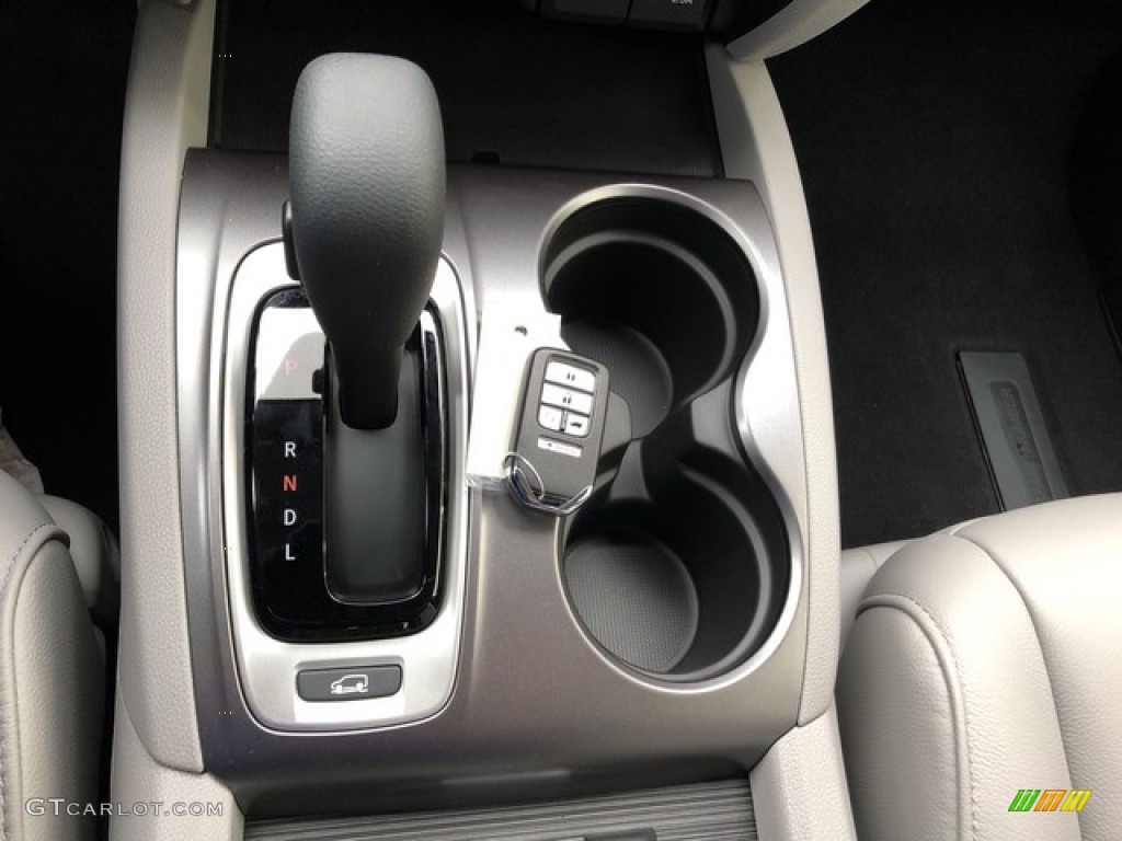 2019 Pilot EX-L AWD - Lunar Silver Metallic / Gray photo #22