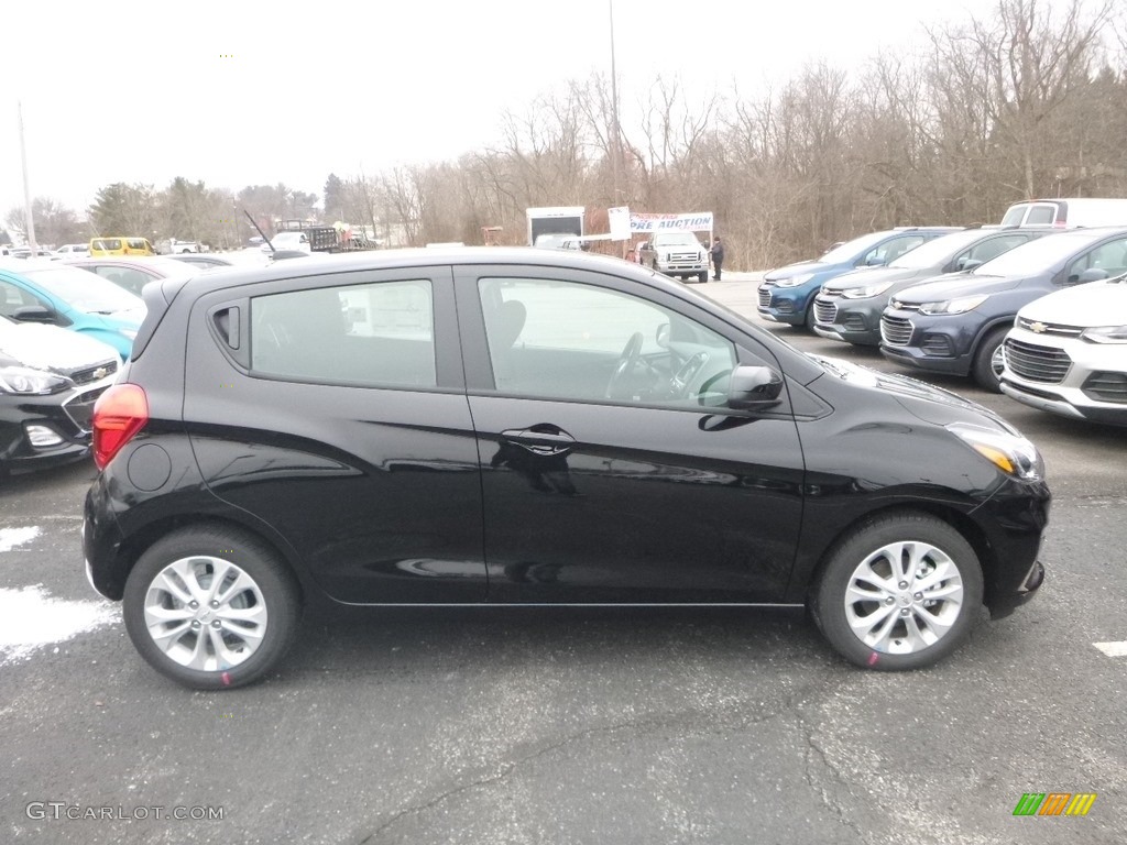 2019 Spark LT - Mosaic Black / Jet Black photo #6